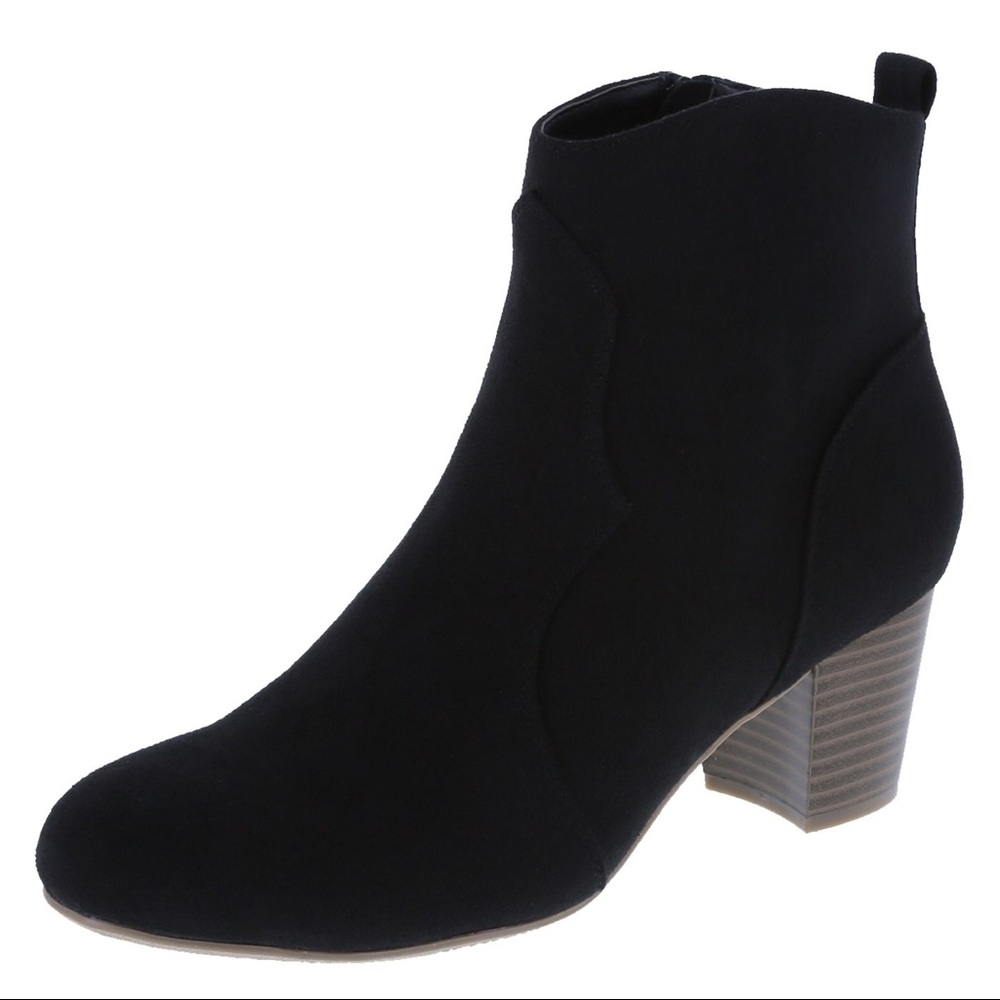 Heeled ankle boots 11W